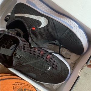 PG4 Black